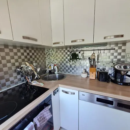 Apartment Nera Dramalj